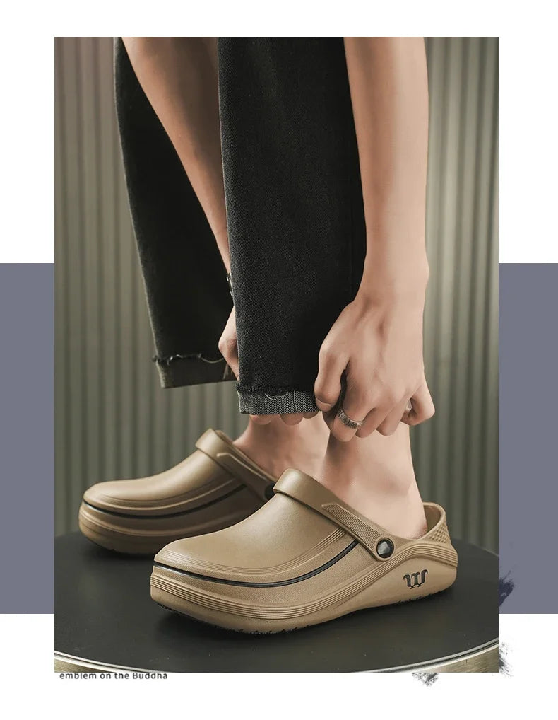 A Pair of Men's Casual Shoes, Waterproof and Oil-Proof, Low-Top Non-Slip Chef Shoes, Wear-Resistant and Non-Slip Men's Shoes