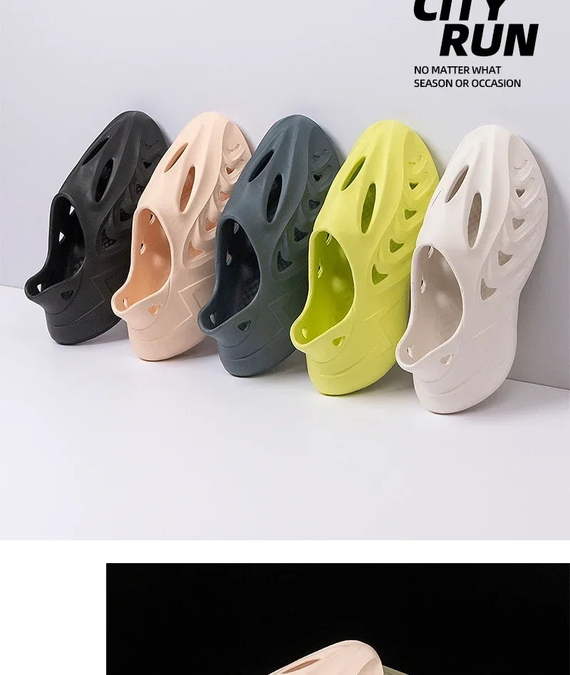 New EVA Men Sandals Couple Soft Hollow Garden Shoes Women Designer Hole Slipper Sneakers Beach Water Shoes Slip on Foam Runner