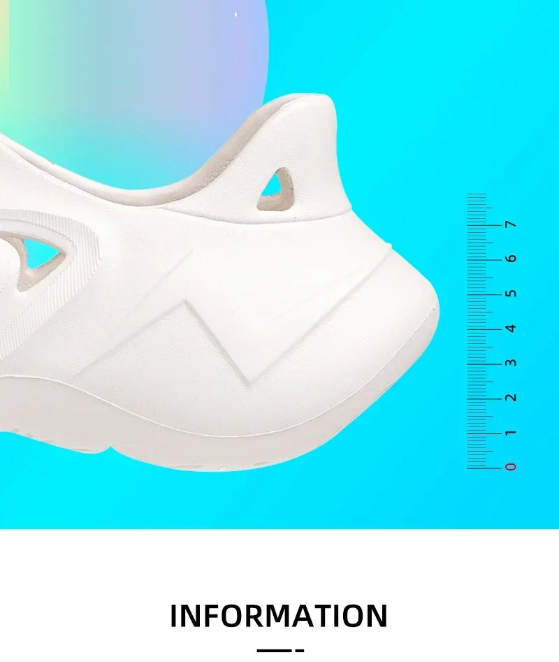 New EVA Men Sandals Couple Soft Hollow Garden Shoes Women Designer Hole Slipper Sneakers Beach Water Shoes Slip on Foam Runner