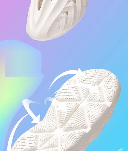 New EVA Men Sandals Couple Soft Hollow Garden Shoes Women Designer Hole Slipper Sneakers Beach Water Shoes Slip on Foam Runner