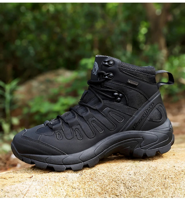 New Men Tactical Boot Breathable Safety Anti-Slip Hunting Boot Motorcycle Male Army Boots Desert Climbing Hiking Shoes Size Plus