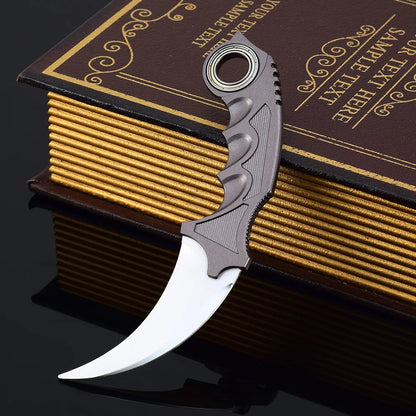 18cm/7.08 Game Figure Blue Dragon Golden Dragon Claw Knife,karambit,Metal Crafts Ornaments Decorate Gifts,Action Figure