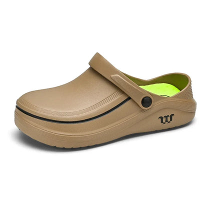 A Pair of Men's Casual Shoes, Waterproof and Oil-Proof, Low-Top Non-Slip Chef Shoes, Wear-Resistant and Non-Slip Men's Shoes